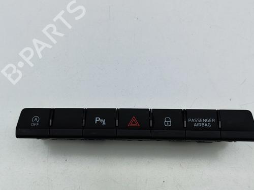 Used Switch SKODA KAROQ (NU7, ND7) 1.0 TSI (110 hp) 28437540