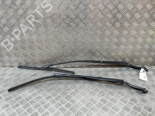 Used Front wipers mechanism MASERATI GHIBLI III (M157) 3.0 (330 hp) 23562452