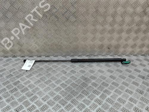 tailgate-lift-support-toyota-c-hr-_x2_-_h2_-2023-27796058 main image