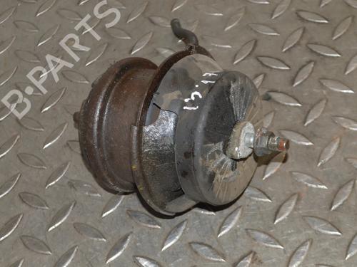 Used Engine mount Engine mount INFINITI M (Y51) 30d (238 hp) 33348121 33348121