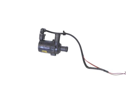 Used Auxiliary water pump VW TOUAREG (7LA, 7L6, 7L7) 3.0 V6 TDI (240 hp) 30236752