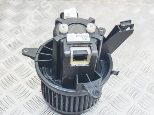 Used Heater blower motor FIAT 500X (334_) 1.4 (334AXC1B, 334AXC11) (140 hp) 8839861