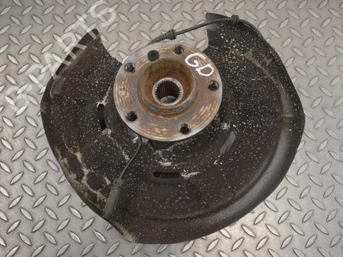 Used Right rear steering knuckle Right rear steering knuckle 33360719 33360719