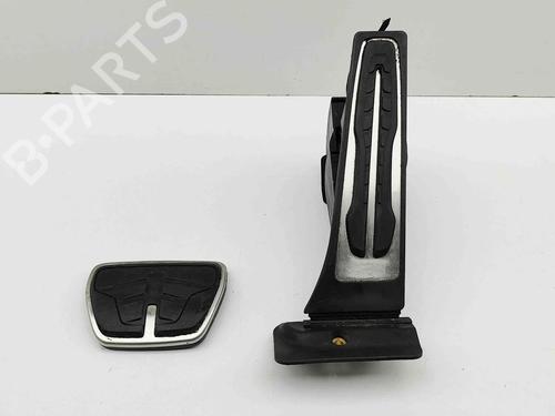 Used Pedal Pedal BMW 5 (G30, F90) 530 e Plug-in-Hybrid xDrive (252 hp) 33375393 33375393