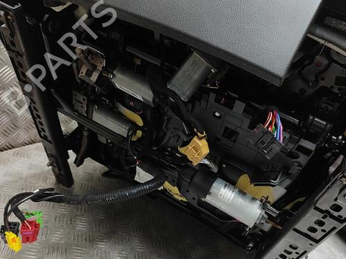 Right front seat PORSCHE MACAN (95B) 3.0 S | BP34136424C16  - Image 5