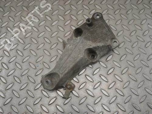 Støtte Støtte BMW 3 (E90) 320 si (173 hp) 33361462 33361462