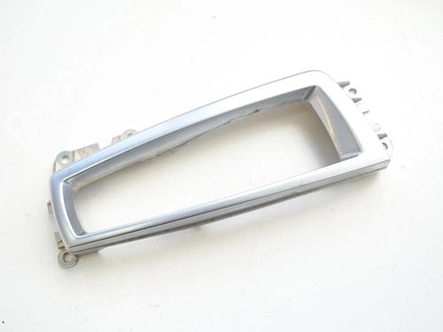 Used Middle console Middle console BMW 5 (F10) 520 d (184 hp) 33339885 33339885