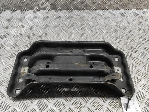 Used Gearbox mount Gearbox mount MERCEDES-BENZ E-CLASS T-Model (S213) E 220 d 4-matic (213.205) (194 hp) 33377478 33377478