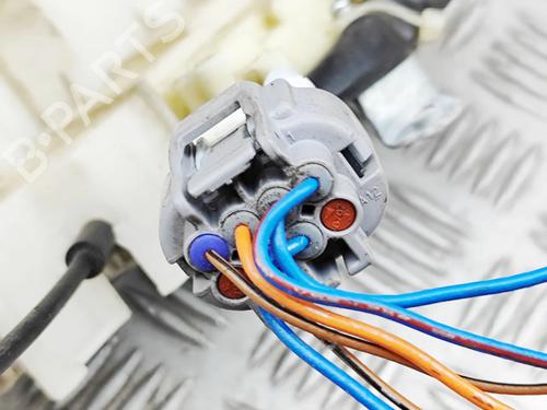 Front left lock ISUZU D-MAX II (TFR, TFS) 2.5 CRDi 4x4 (TFS86J) | BP32025681C98 