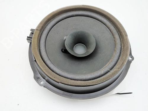 Used Speaker Speaker 39073728 39073728