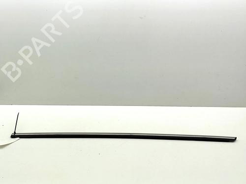Dørliste Dørliste VW TIGUAN (CT1) 1.5 eTSI (131 hp) 35811561 35811561