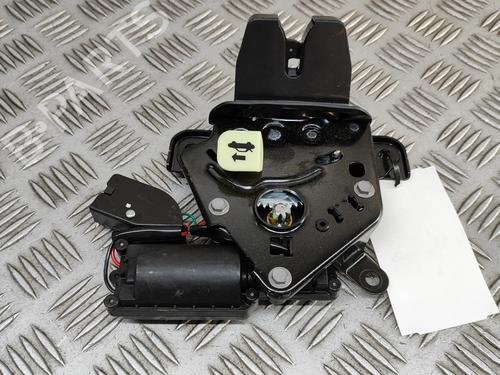 tailgate-lock-tesla-model-y-5yjy-2019-27794684 main image