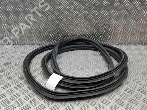 Used Rubber door seal MERCEDES-BENZ GLE (V167) GLE 450 4-matic (167.159) (381 hp) 29459680