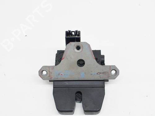 Used Tailgate lock FORD FOCUS III 1.0 EcoBoost (125 hp) 8841423