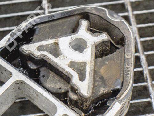 Gearbox mount VOLVO XC40 (536) T4 AWD | BP8833947M88 