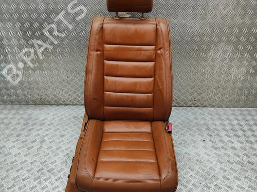 Used Right front seat Right front seat VW TOUAREG (7LA, 7L6, 7L7) 4.2 V8 (310 hp) 23866329 23866329