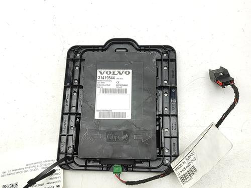 Used Electronic module Electronic module VOLVO V60 I Cross Country (157) D4 (190 hp) 33883202 33883202