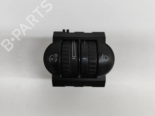 Used Switch Switch VW SCIROCCO III (137, 138) 1.4 TSI (160 hp) 23865402 23865402