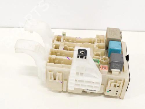 Used Fuse box TOYOTA PRIUS Liftback (_W2_) 1.5 Hybrid (NHW20_, NHW20R) (112 hp) 6757778