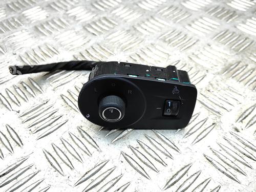 Used Mirror switch Mirror switch 39381430 39381430