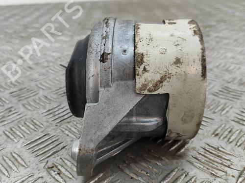 Used Engine mount MERCEDES-BENZ C-CLASS Coupe (C205) C 250 d 4-matic (205.309) (204 hp) 28955182