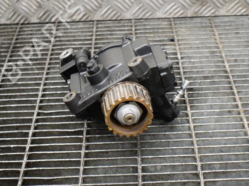 Used Fuel pump NISSAN QASHQAI II (J11, J11_) 1.5 dCi (110 hp) 6762465