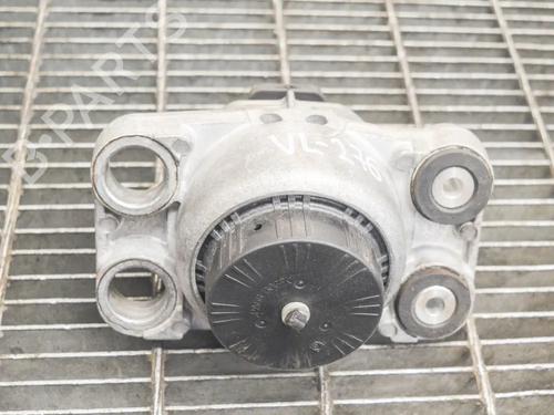 Used Engine mount LAND ROVER RANGE ROVER IV (L405) 3.0 SDV6 Hybrid 4x4 (354 hp) 7543692