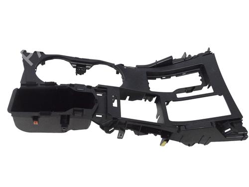 Mittelkonsole LEXUS NX (_Z1_) 300h AWD (AYZ15_) (155 hp) 30236444