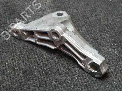 Used Engine mount Engine mount BMW 5 (F10) 520 d (184 hp) 14655546 14655546