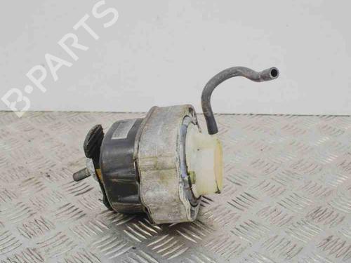 Used Engine mount BMW X5 (F15, F85) xDrive 30 d (286 hp) 6738269
