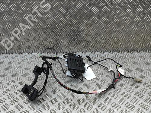 Electronic module TESLA MODEL X (5YJX) 90D AWD | BP33382913M83 - Image 3