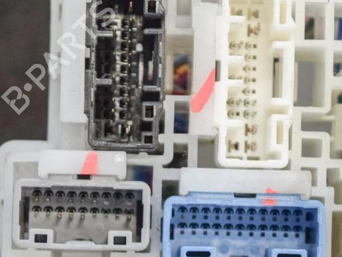 Fuse box TOYOTA AURIS Estate (_E18_) 1.4 D-4D (NDE180_) | BP6753812E1 