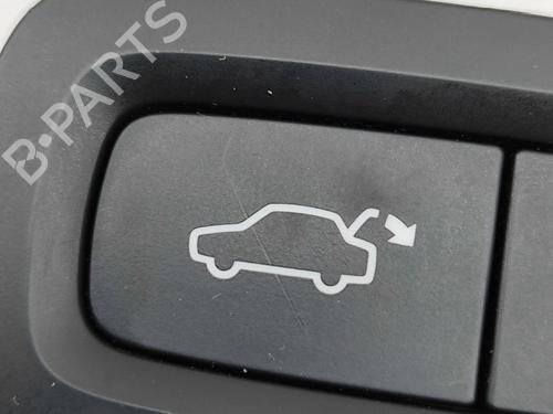 Switch VOLVO XC40 (536) Recharge AWD | BP29076099I30 