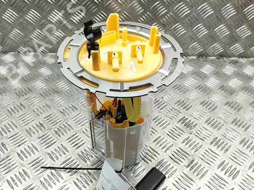 Used Fuel pump Fuel pump MERCEDES-BENZ SPRINTER 3-t Van (B910) 214 CDI (910.621, 910.623) (143 hp) 32061147 32061147