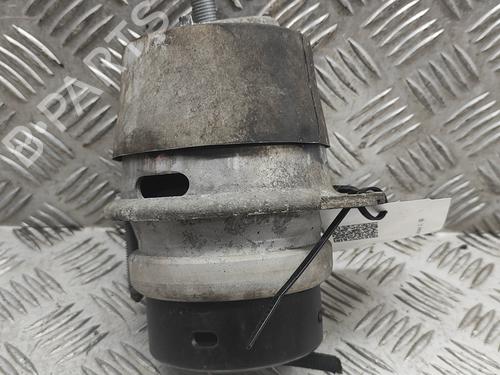 Used Engine mount AUDI Q7 (4LB) 3.0 TDI quattro (245 hp) 26902741