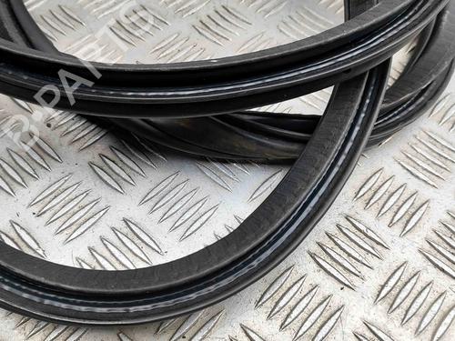 Rubber door seal VOLVO V60 II (225) B6 Mild-Hybrid AWD | BP29459266C142