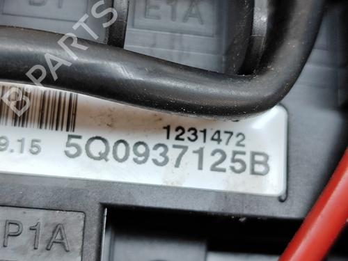 Boîte à Fusibles SKODA SUPERB III (3V3) 1.6 TDI | BP24975516E1 