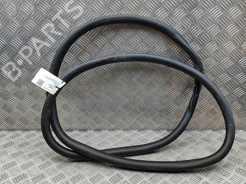 rubber-door-seal-ford-kuga-iii-dfk-2019-29523909 main image