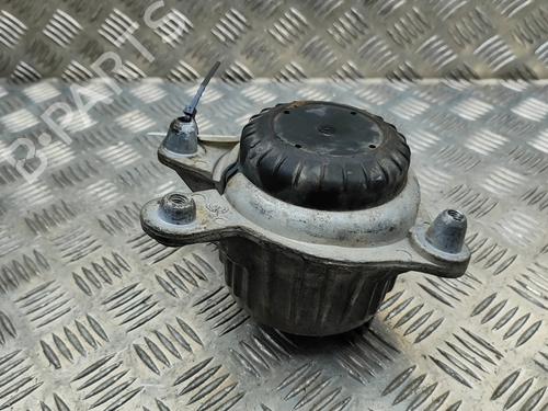 Used Engine mount MERCEDES-BENZ E-CLASS (W213) E 220 d (213.004) (194 hp) 30754680