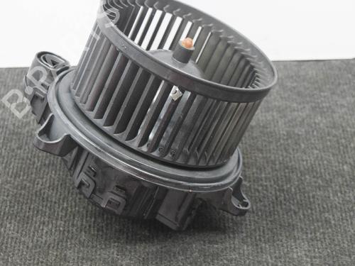 Varmeblæser FORD TOURNEO CUSTOM V362 Bus (F3) 2.2 TDCi | BP6766740M62 