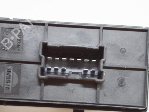 Right front window switch NISSAN LEAF (ZE0) Electric | BP14966224I26 