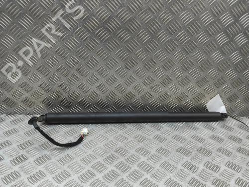 BP32728513C138 main image