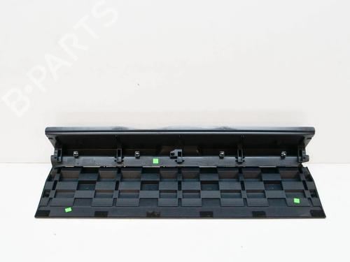 Used Luggage compartment floor PEUGEOT 3008 I MPV (0U_) 1.6 HDi 115 / BlueHDi 115 (116 hp) 14632277