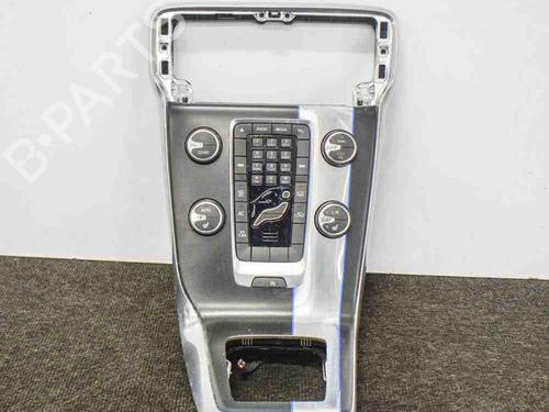 Used Middle console VOLVO V40 Hatchback (525) D2 (120 hp) 6764307