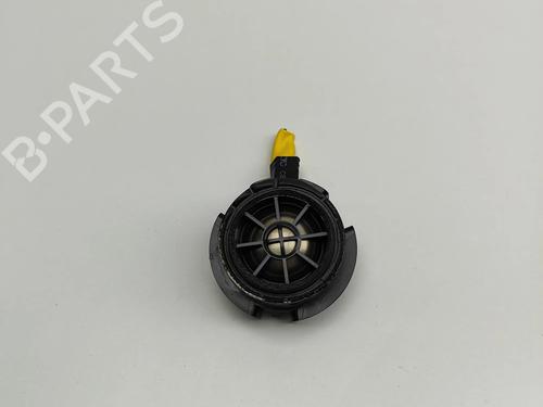 speaker-lexus-ct-zwa10_-2010-25999865 main image