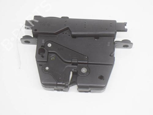 Used Tailgate lock Tailgate lock BMW 3 (F30, F80) 318 d (143 hp) 8836264 8836264