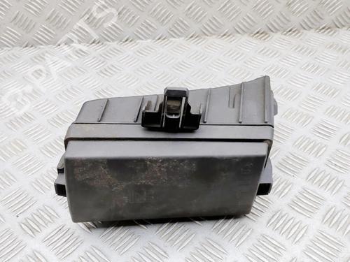 Used Fuse box Fuse box 39145548 39145548
