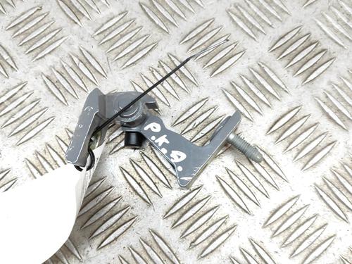 drhngseldrbegrnser-audi-a4-b9-avant-8w5-8wd-2015-27772322 main image