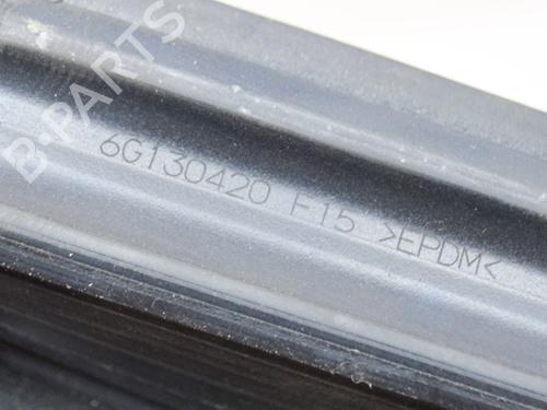 Rubber door seal TESLA MODEL S (5YJS) 75 | BP14631681C142 