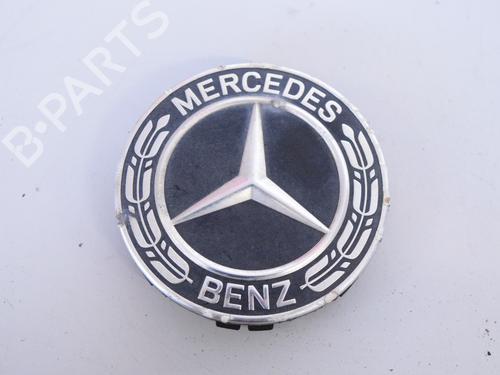Used Hub cap MERCEDES-BENZ A-CLASS (W176) A 160 (176.041) (102 hp) 29920914